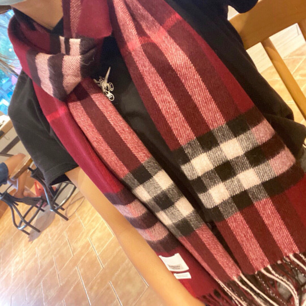 B**rry check cashmere scarf