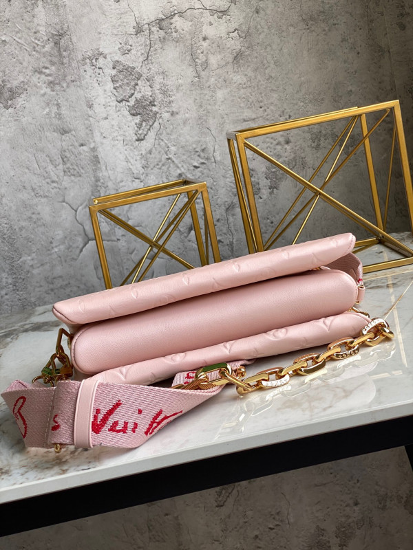 l0*is V*t0n limited edition -coussin pm