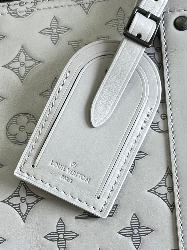 l0*is V*t0n keepall 50b