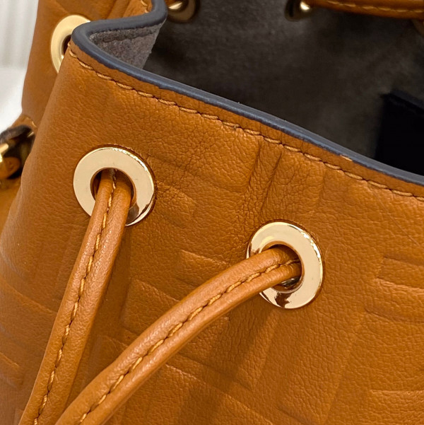 F**di mon tresor-12*18*10cm