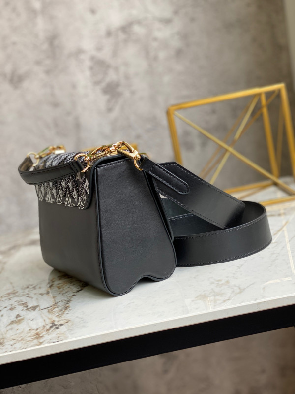 l0*is V*t0n since 1854 twist mm