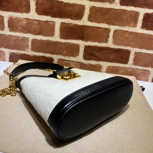 G*u*i small gg shoulder bag