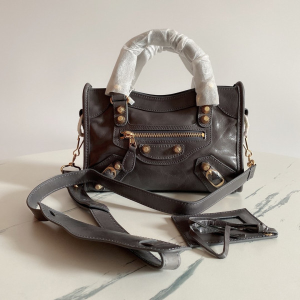 Ba*len*cia*ga classic city