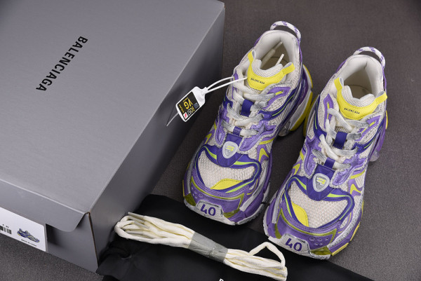 Ba*len*cia*ga runner