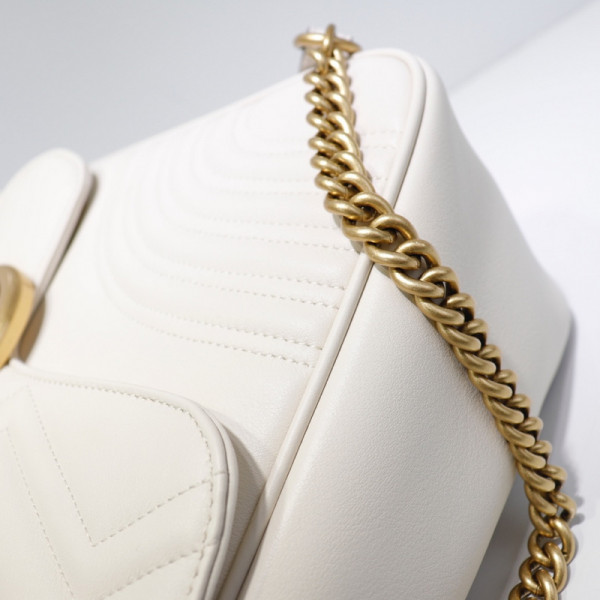 G*u*i gg marmont medium top handle bag