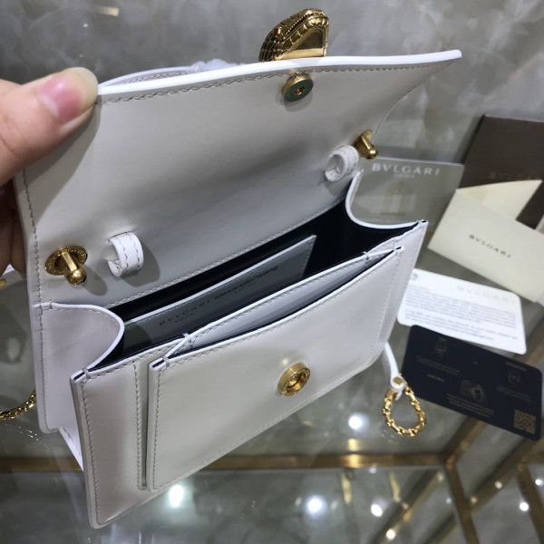 ale*d*r wang x B*l*ai