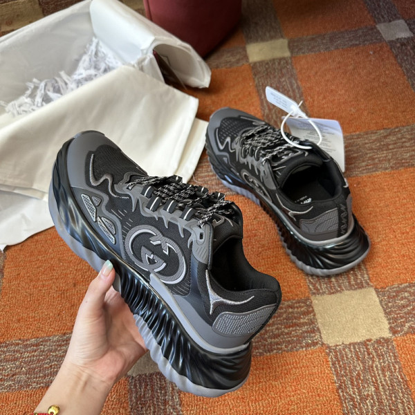 G*u*i men&women sneakers