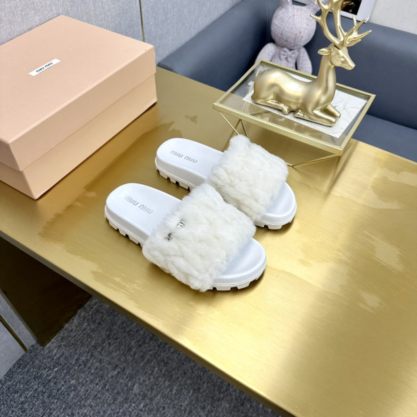 MIU MIU SLIPPERS