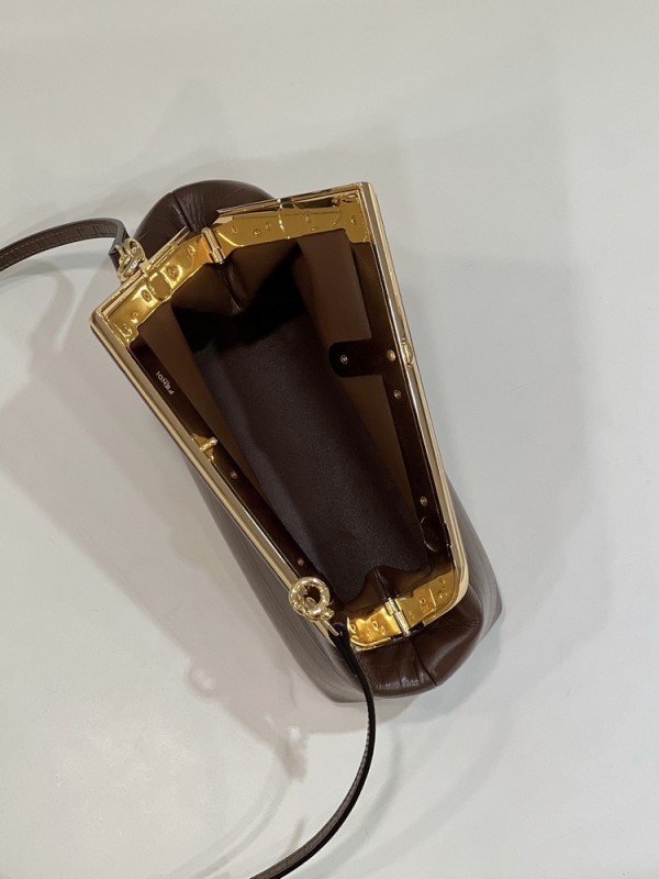 F**di first-32.5-15-23.5cm