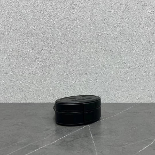 OVAL BAG CUIR TRIOMPHE CLUTCH