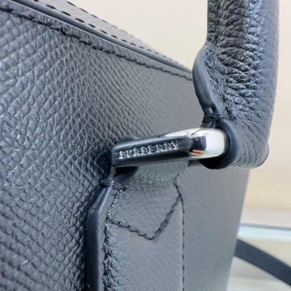 B**rry slim ainsworth briefcase