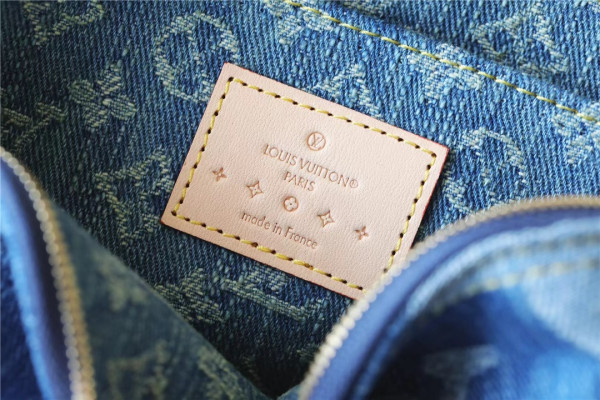 l0*is V*t0n pochette cosmétique pm