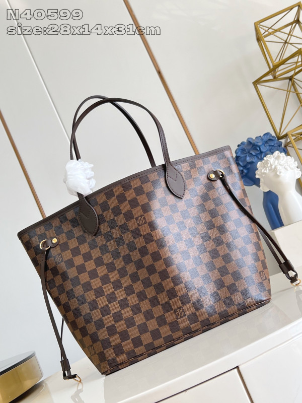l0*is V*t0n neverfull mm-31*28*14cm