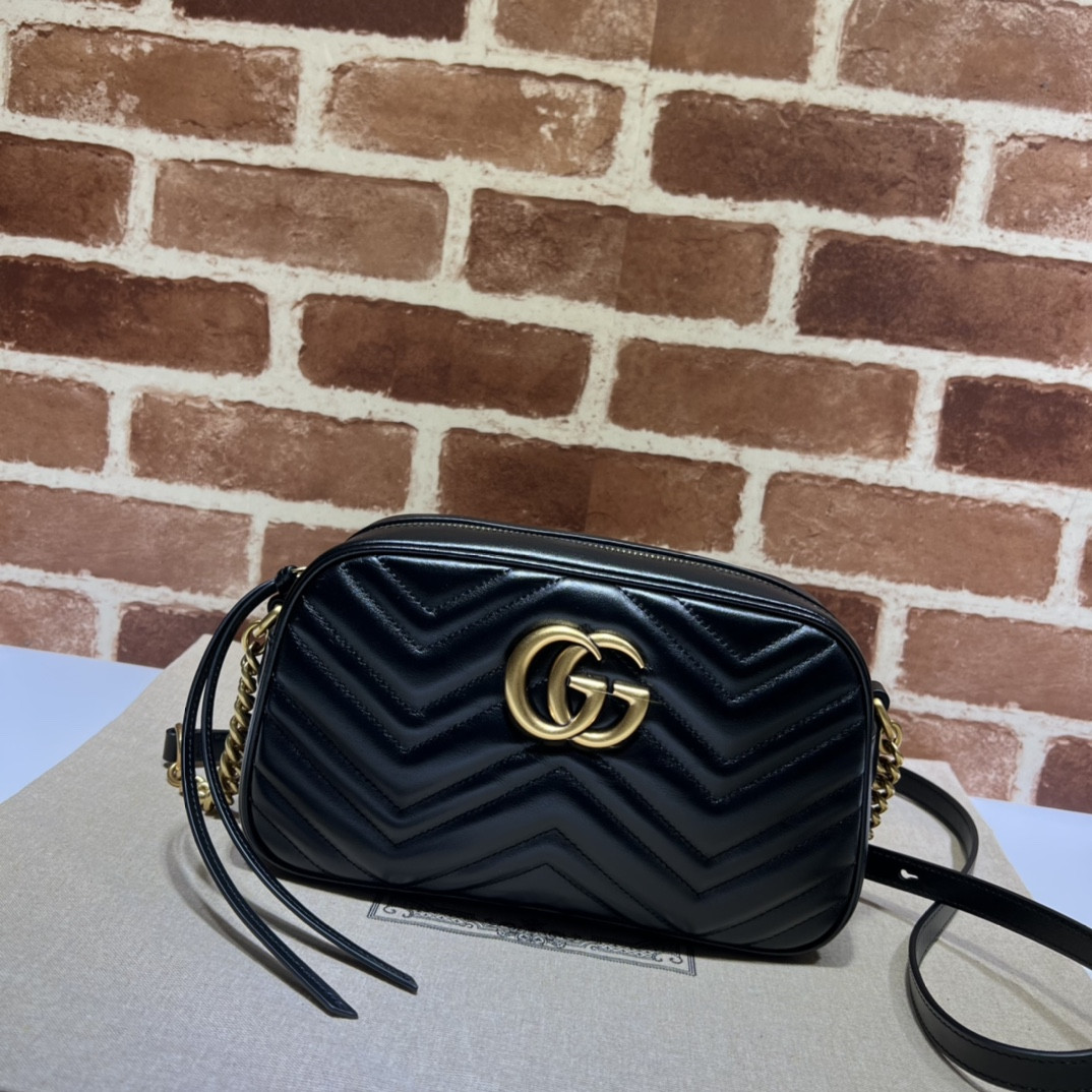 G*u*i gg marmont small shoulder bag